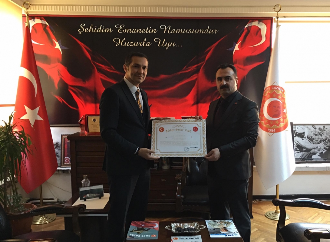 İstanbul Şube Başkanımız Gazi Ferhat Koçak Mazbatasını Aldı